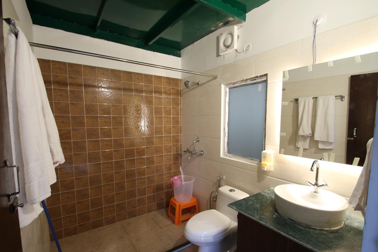 Nest And Hives Motiapathar/Mukteshwar Hotel Exterior photo