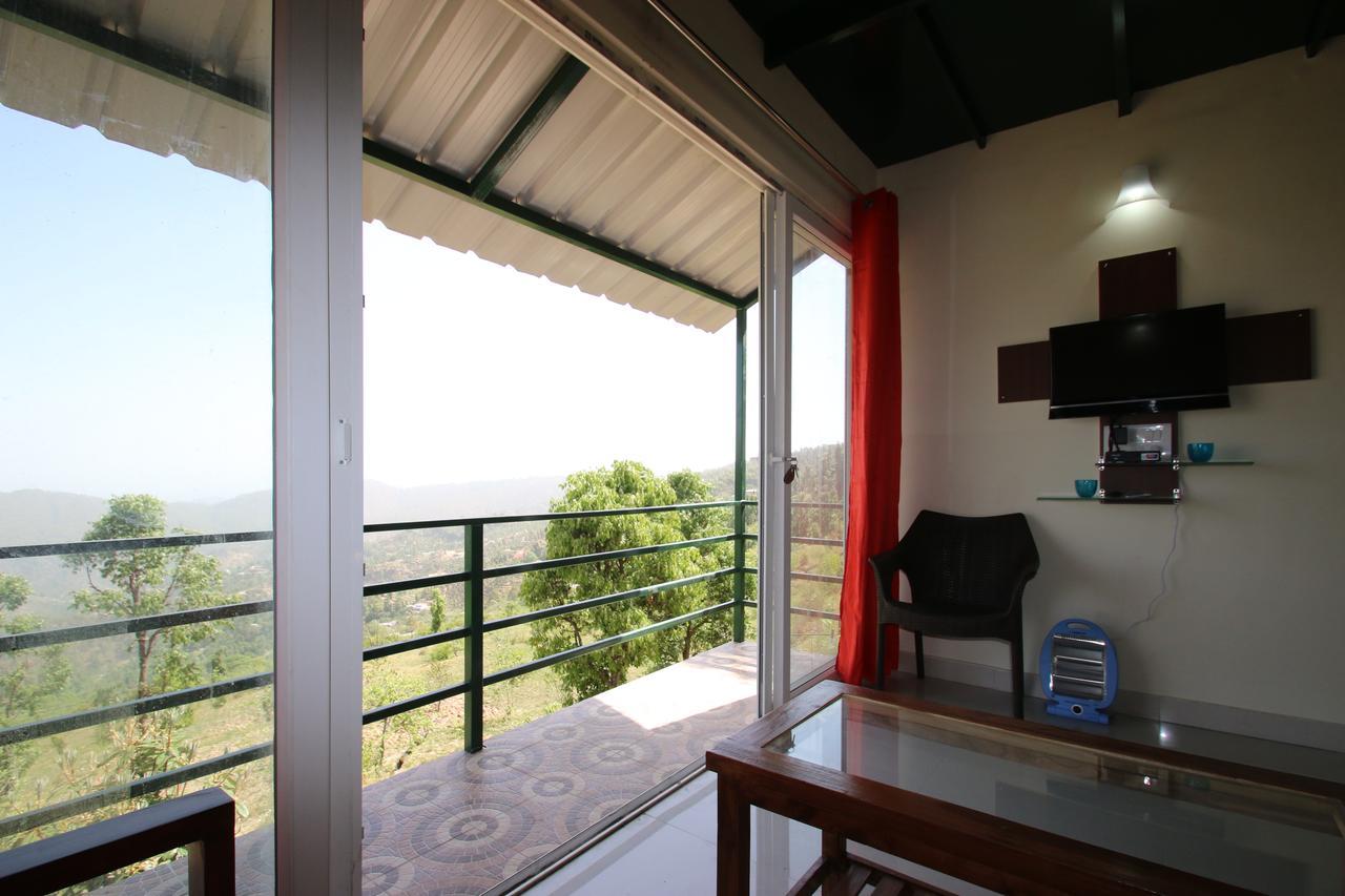 Nest And Hives Motiapathar/Mukteshwar Hotel Exterior photo